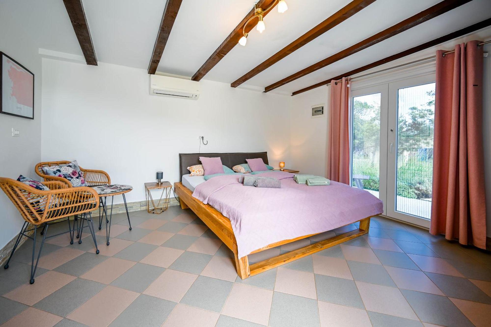 Bella Di Campo Villa Ровин Екстериор снимка